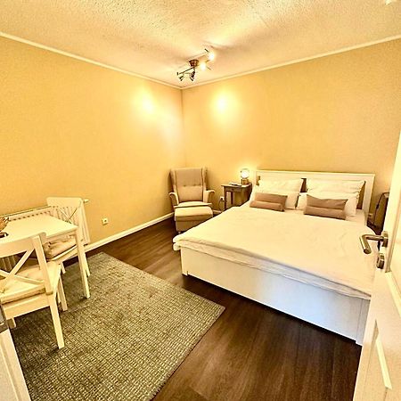 Zentrales Apartment Mit Terrasse 브레멘 외부 사진